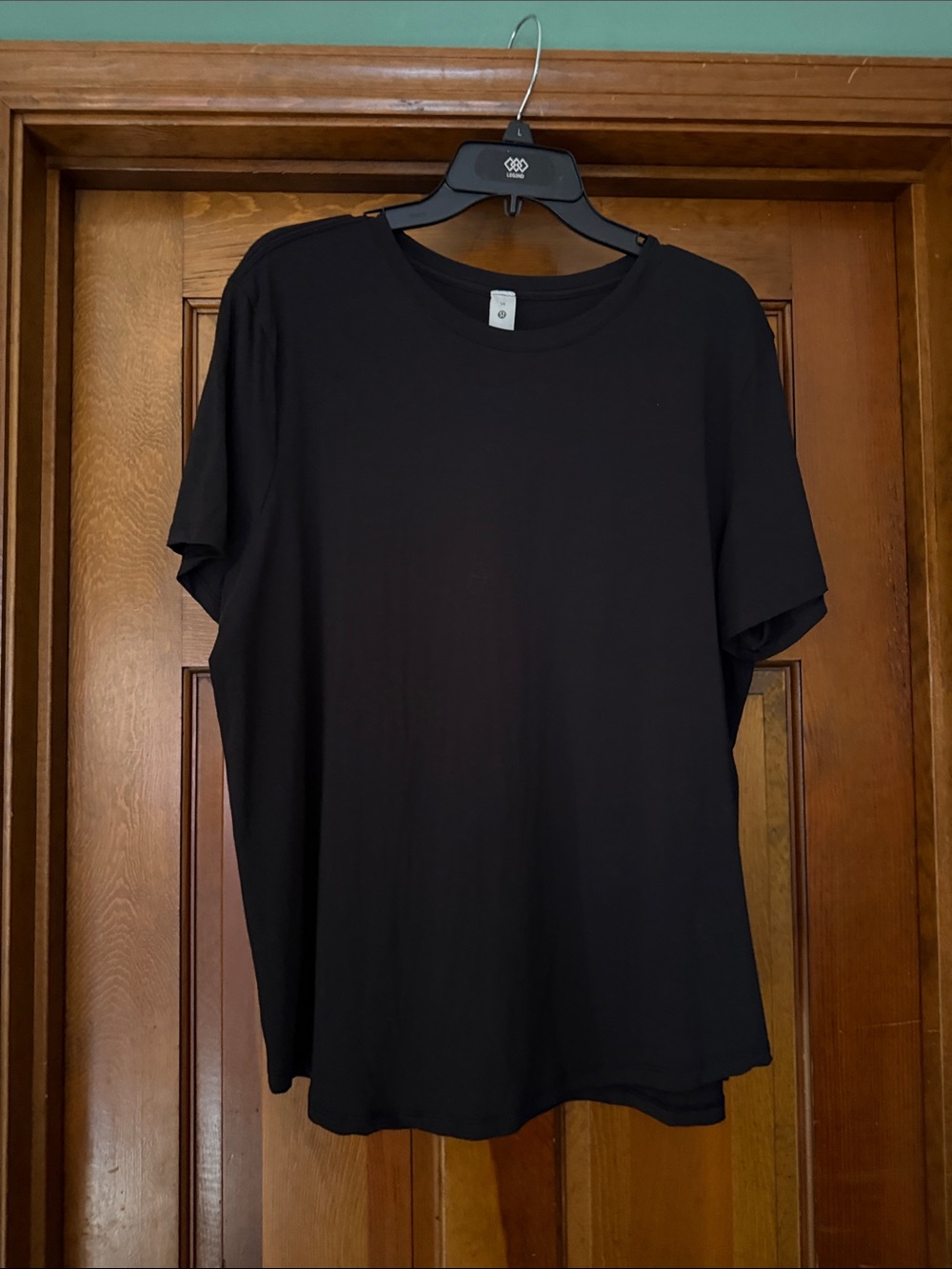 lululemon athletica Black Short Sleeve Crew Tee